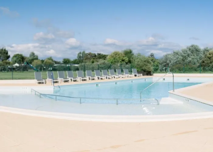 Ferienpark Le De Lyxie-nature Et Sports *